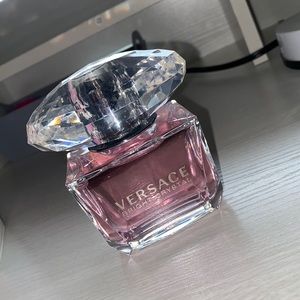 Versace Bright Crystal Perfume